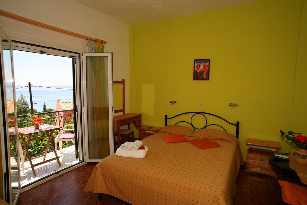 Alex-Giannis Apartments, Barbati Rum bild